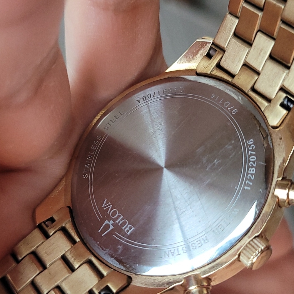 Watch - Picture 9 of 9